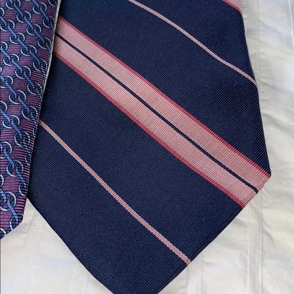 👔BROOKS BROTHERS TIES (3) - Picture 5 of 8